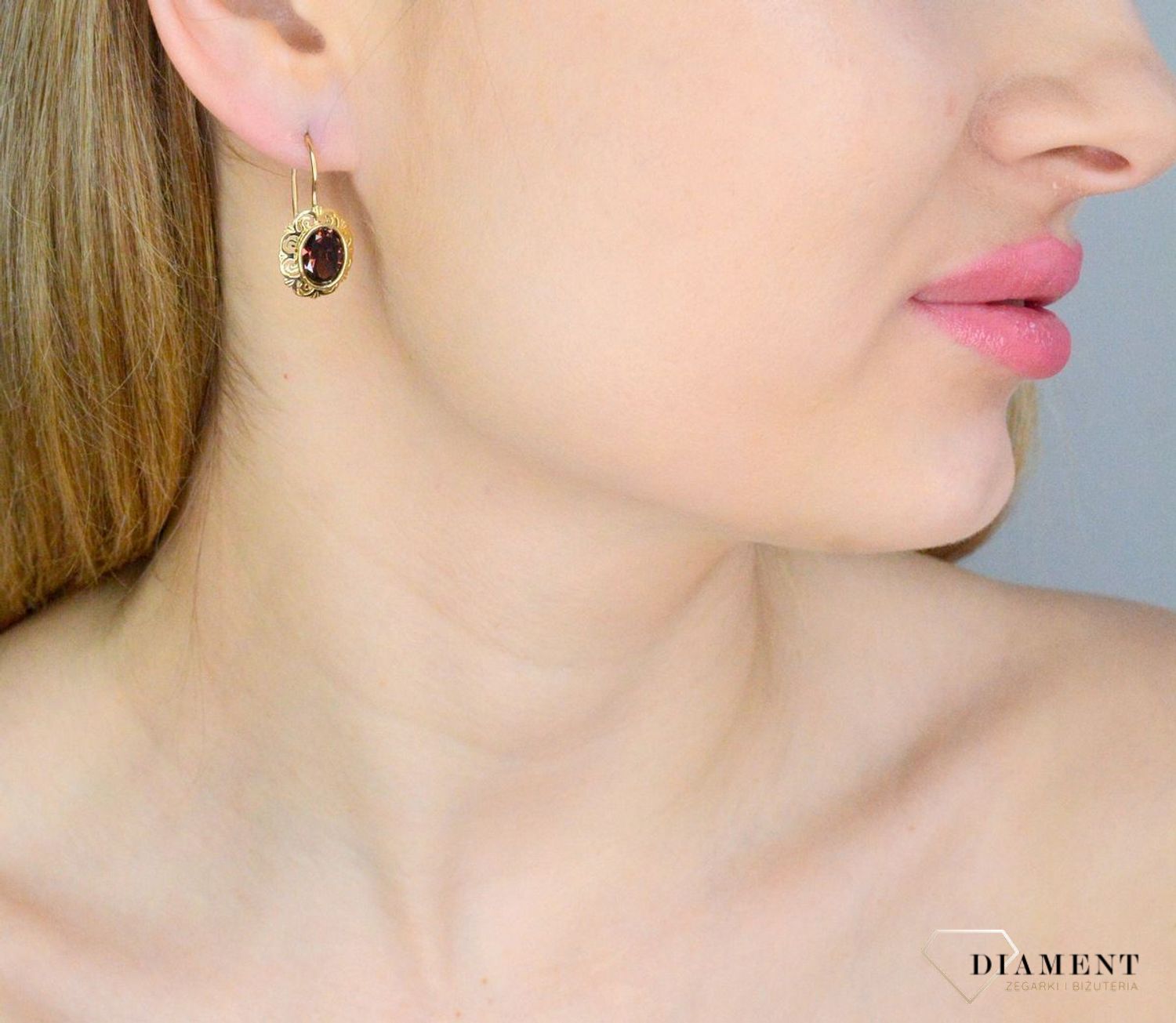 Złote kolczyki damskie 585 owalna klasyka z fioletową cyrkonią KL 8828A.jpg